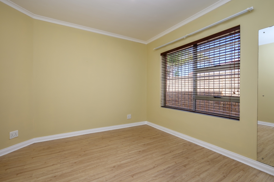 3 Bedroom Property for Sale in Summerstrand Eastern Cape